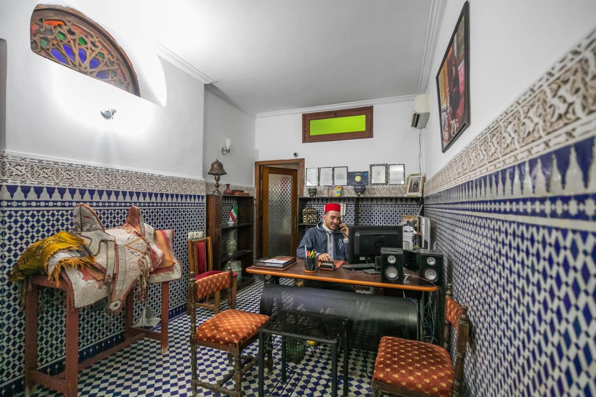 Riad La Perle De La Médina Fez Buitenkant foto