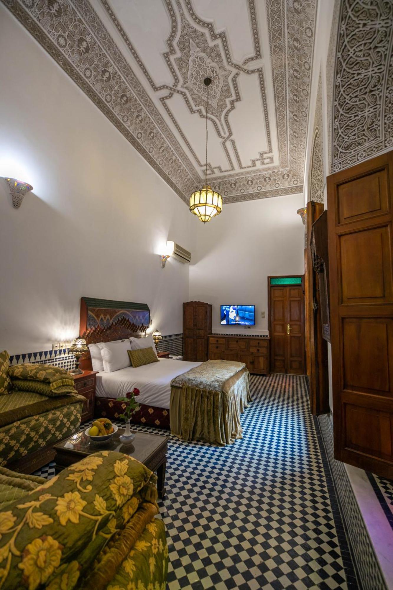 Riad La Perle De La Médina Fez Buitenkant foto